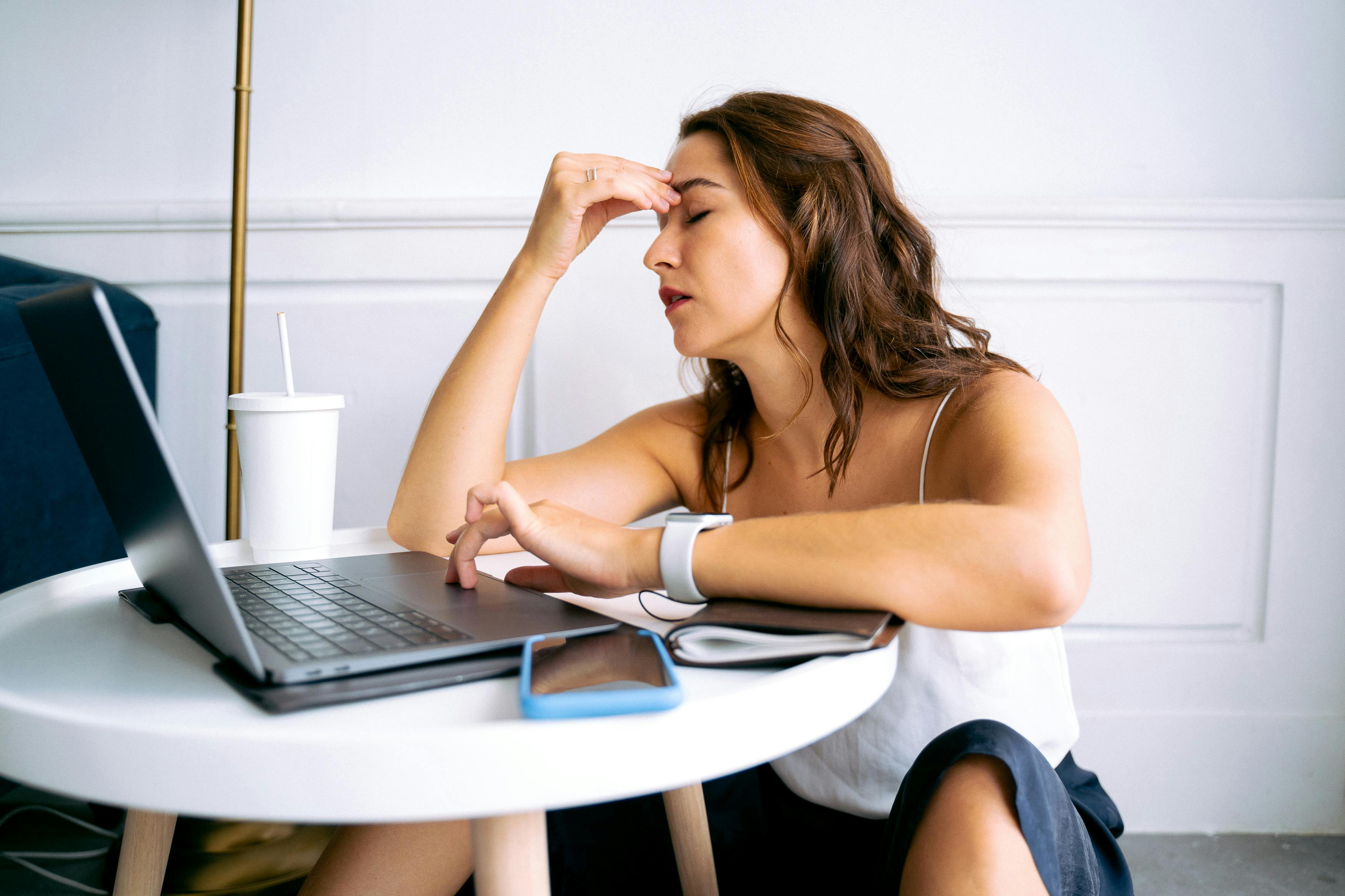 How To Manage Stress and Anxiety Symptoms in Women Tips and Tricks