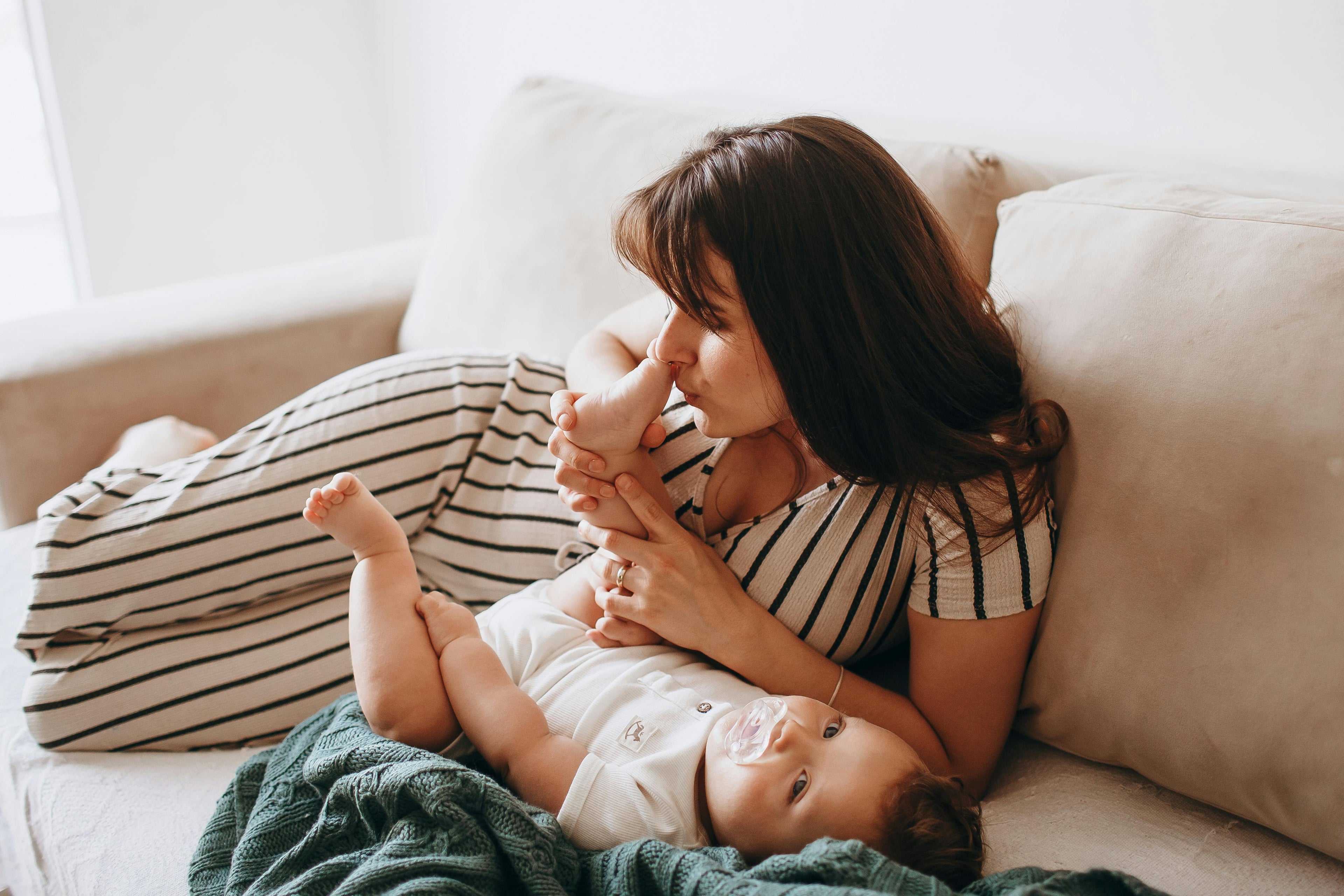 Postpartum Essentials: Everything You Need Post-Birth
